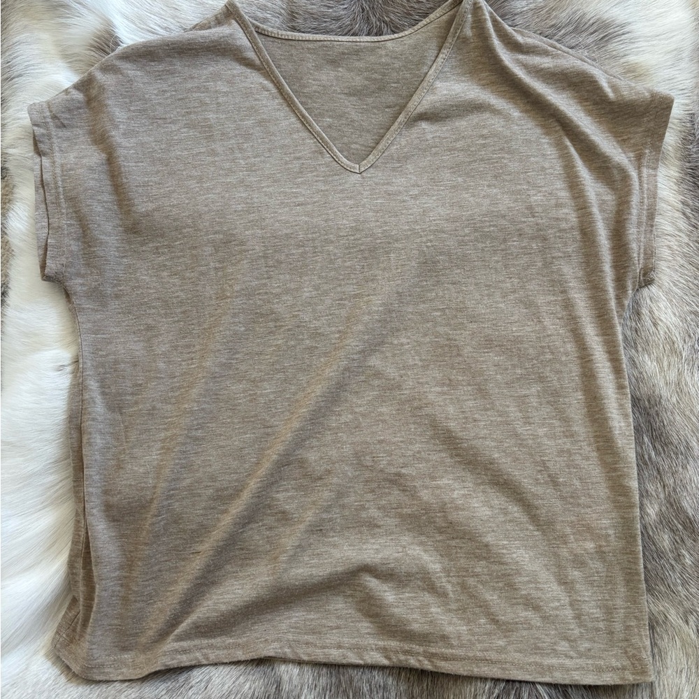 Casual V-Neck Beige Top - Picture 4 of 5
